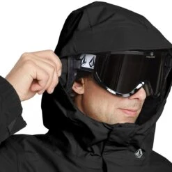 Volcom L Gore-Tex Jacket -Mons Royale Shop volcom l gore tex jacket black alt6 volcom g0652302