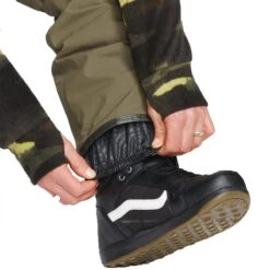 Volcom L Gore-Tex Pant -Mons Royale Shop volcom l gore tex pant dark teak alt5 volcom g1352303